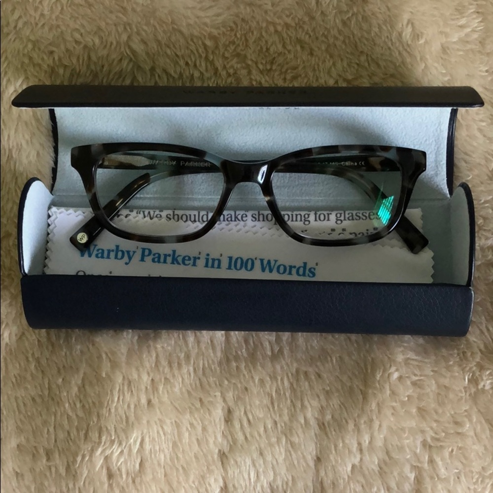 Upton in Sea Smoke Tortoise blue light glasses